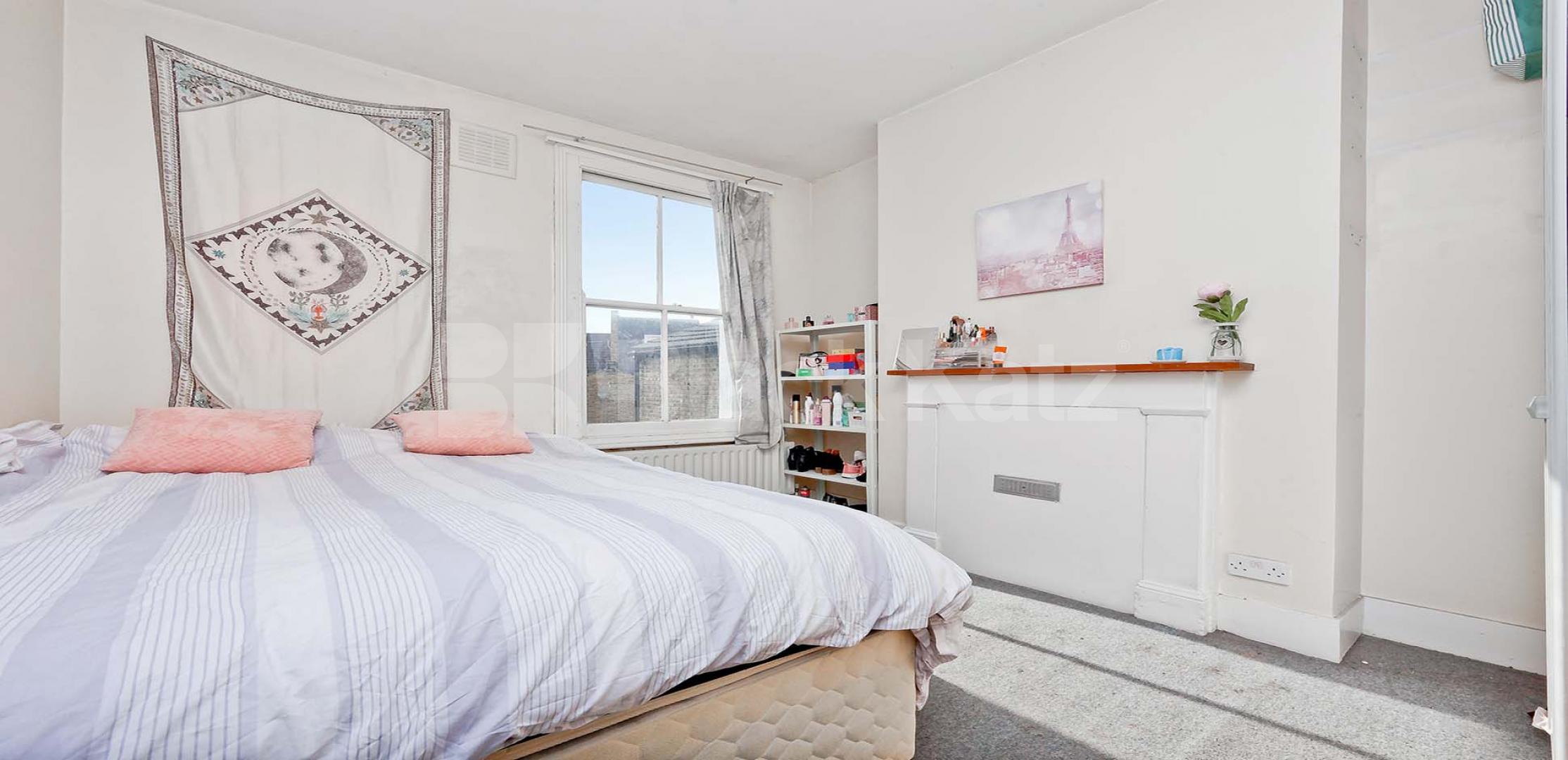 			UNDER OFFER , 4 Bedroom, 1 bath, 1 reception House			 Hazelborne Road , Clapham South